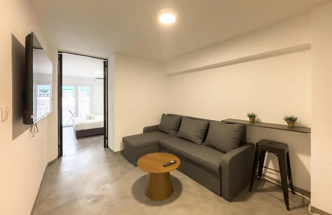 Koukaki Urban Studio-1